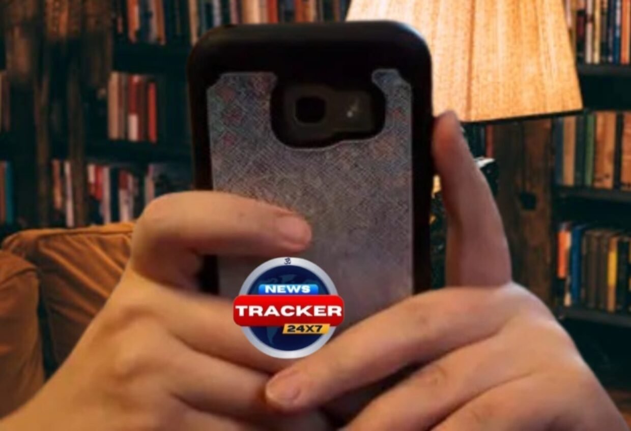 Fake police call scam : Cyber ​​fraudsters are scaring people by pretending to be police officers.