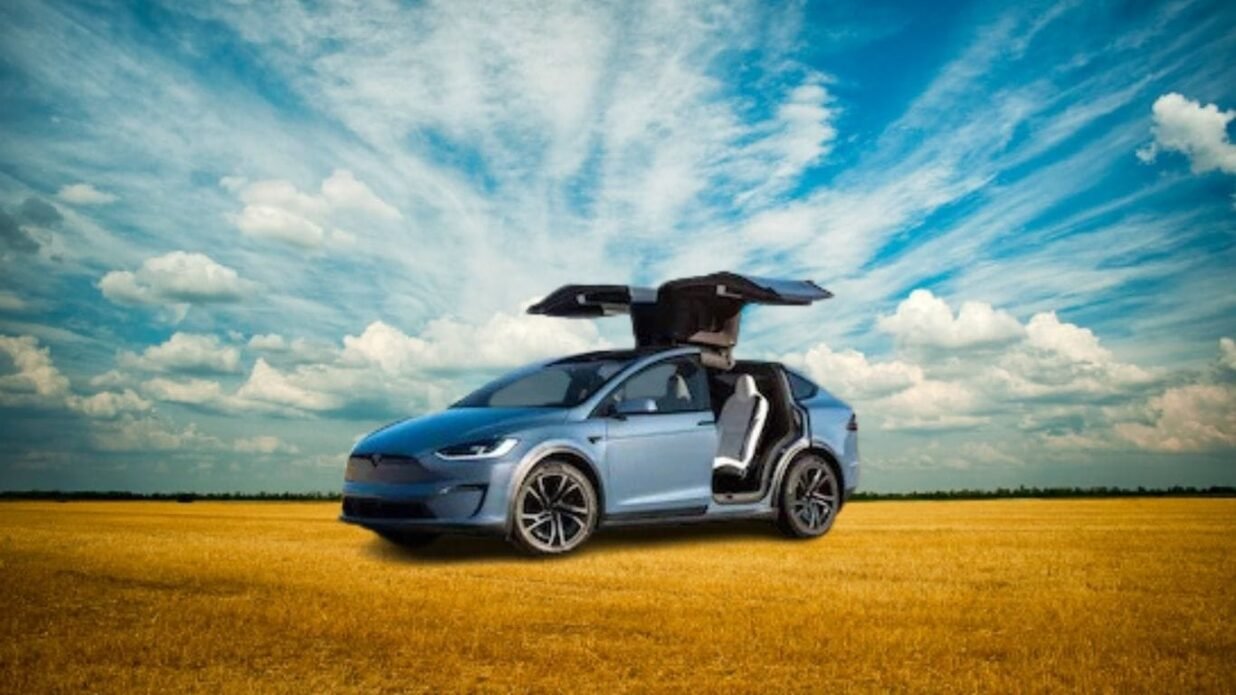 Tesla Model S, Model X Exit Marks a Bold Turning Point for the Brand