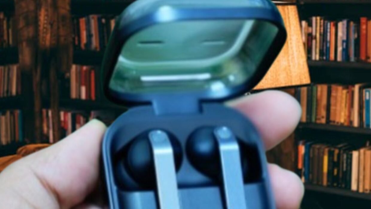 Samsung Galaxy Buds4 Pro Review: Powerful Sound Upgrade or Overpriced Hype?