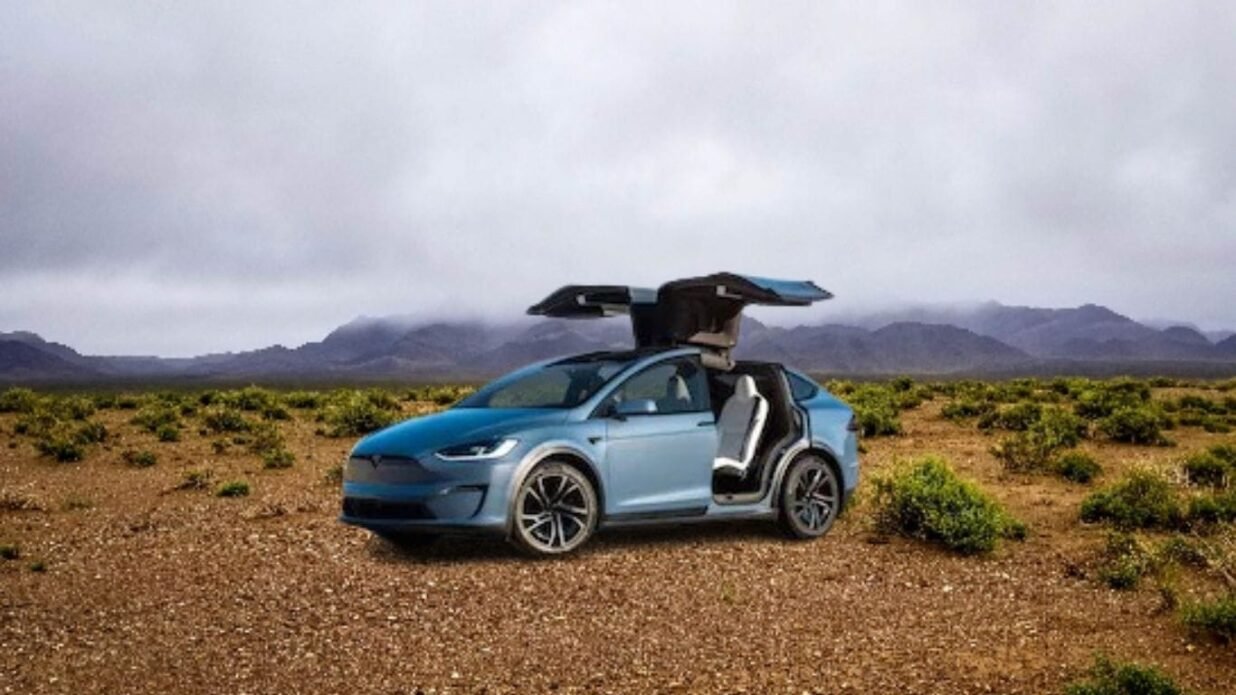 Tesla Model S, Model X Exit Marks a Bold Turning Point for the Brand