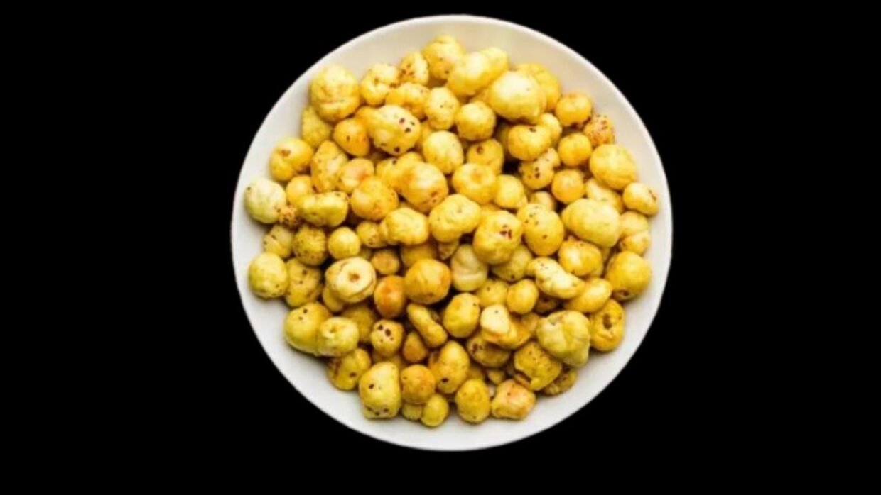 Vrat Special Makhana Namkeen recipe : Healthy Crunch Snack or Hidden Diet Risk?