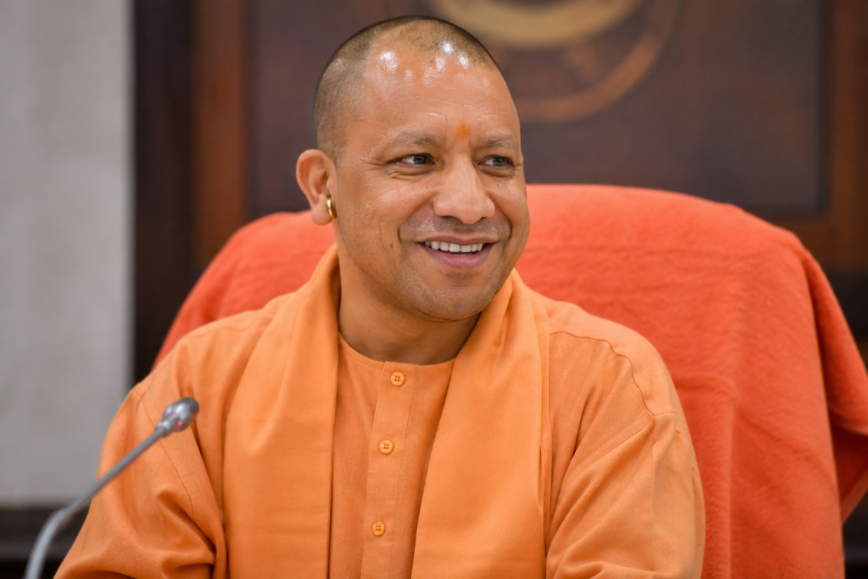 Yogi Government Announces Free Bus Travel for Women on Raksha Bandhan